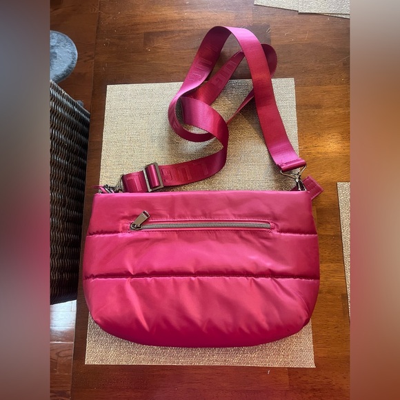 Lug Crossbody Bag‎ - Picture 2 of 3